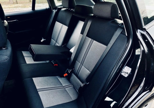 BMW X1 cena 43900 przebieg: 209871, rok produkcji 2011 z Dobrzyca małe 529